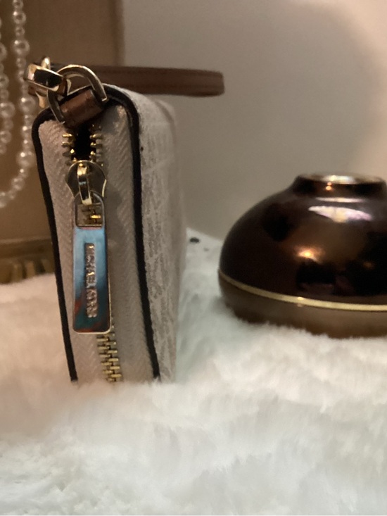 Michael Kors Handbags - Michael Kors Cream Signature Zip Wristlet Wallet with Gold Hardware